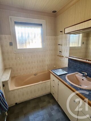  Maison � vendre 7 pi�ces 204 m�