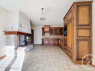  Maison � vendre 5 pi�ces 240 m�