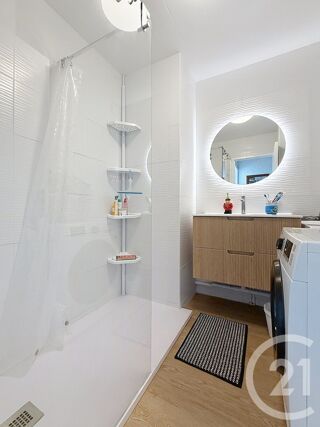  Appartement � louer 4 pi�ces 86 m� Ales