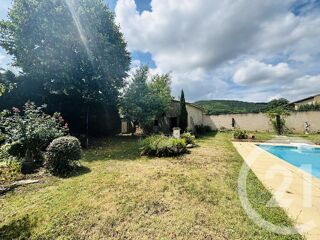  Maison � vendre 6 pi�ces 220 m�