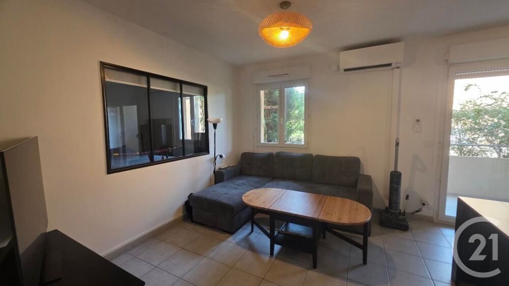 location Appartement - 2 pièce(s) - 49 m² Salon-de-Provence (13300)