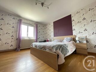  Maison � vendre 8 pi�ces 329 m�