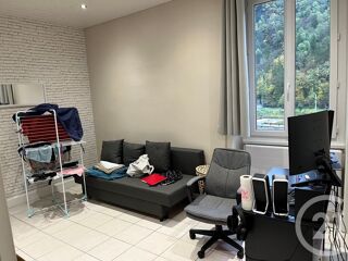  Appartement � louer 4 pi�ces 71 m�