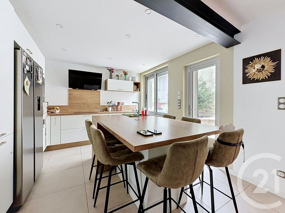 vente Maison - 6 pièce(s) - 150 m² Saint-Pourçain-sur-Sioule (03500)