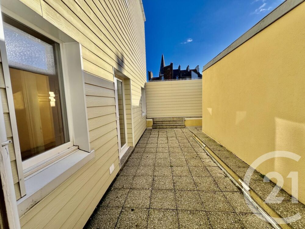 *À vendre : Spacieuse Maison de Ville à Rénover à Boulog....