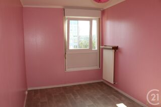  Appartement à louer 3 pièces 68 m²