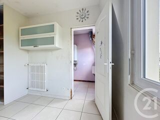  Appartement à vendre 8 pièces 143 m²