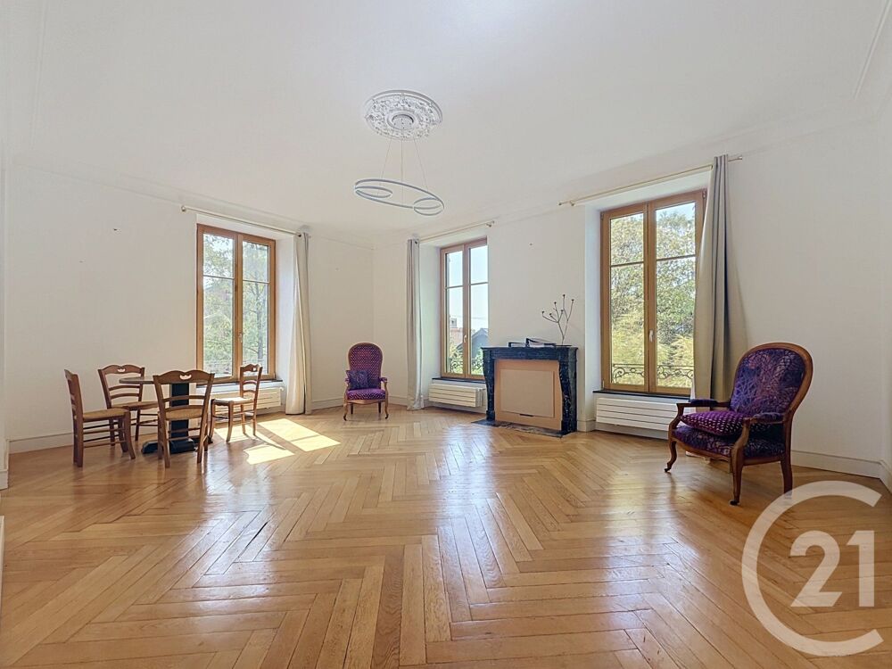 vente Appartement - 6 pièce(s) - 141 m² Sochaux (25600)
