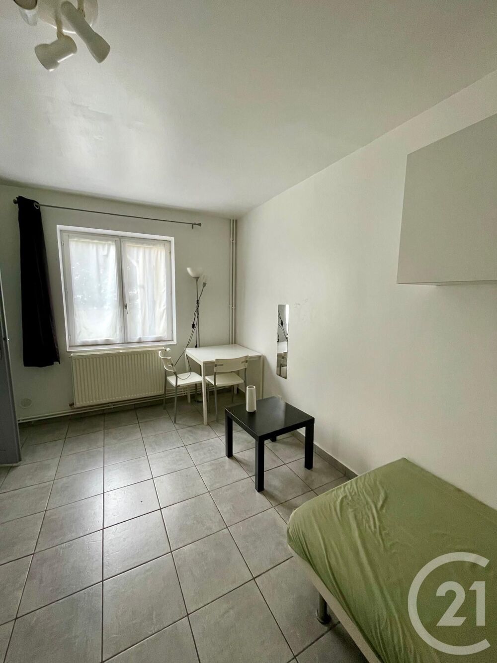 location Appartement - 1 pièce(s) - 14 m² Calais (62100)