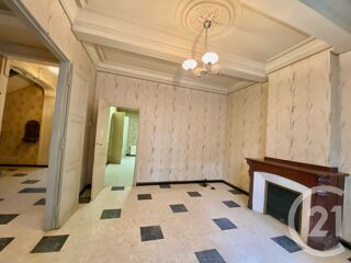  Maison  vendre 6 pices 344 m