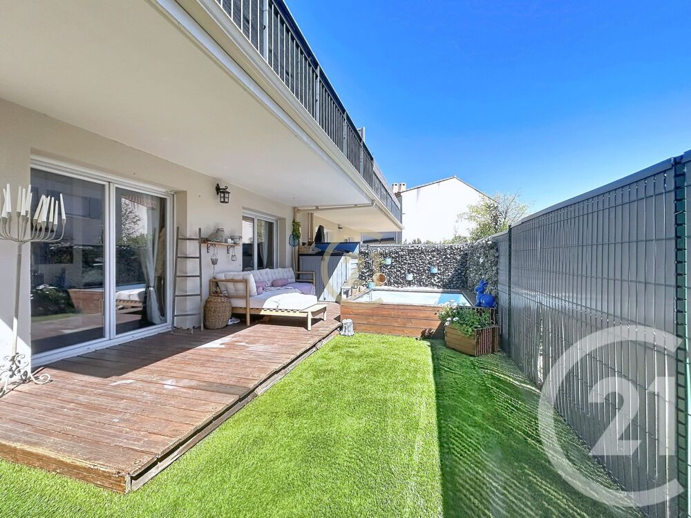 EXCLUSIVITÉ CENTURY 21 Appartement avec extérieur et pr....