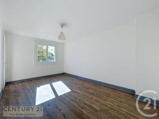  Appartement à louer 3 pièces 66 m²