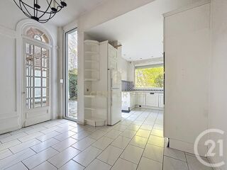  Maison à vendre 7 pièces 292 m²