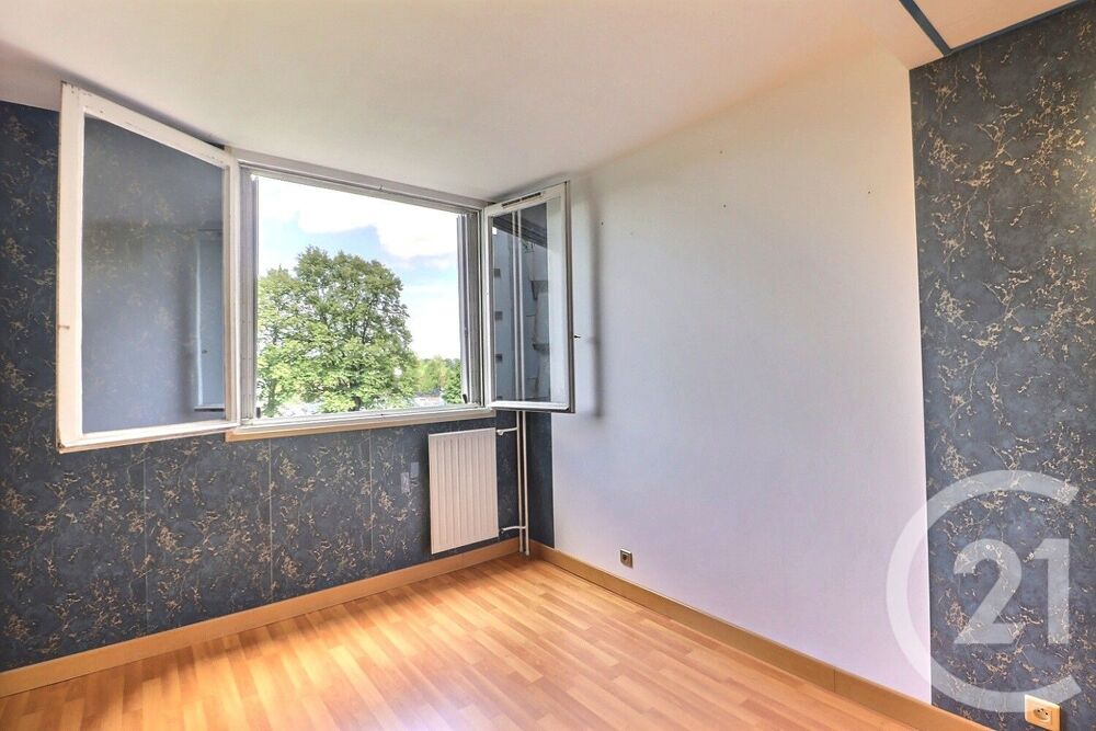 location Appartement - 4 pi�ce(s) - 89 m� Villepinte (93420)