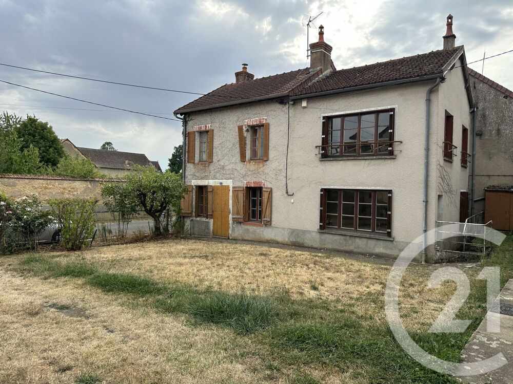 Vandenesse, petite commune à 10 minutes de Cercy-la-Tour....