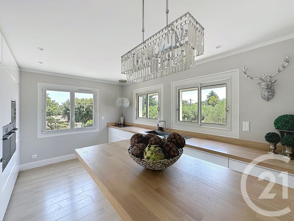vente Maison - 5 pièce(s) - 165 m² Saint-Privat-des-Vieux (30340)