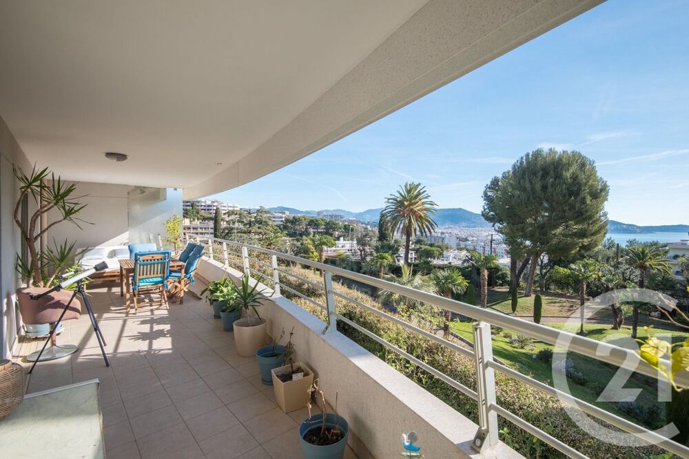 vente Appartement - 4 pièce(s) - 123 m² Nice (06200)