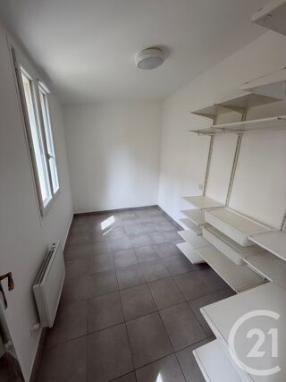  Appartement à louer 1 pièce 19 m²
