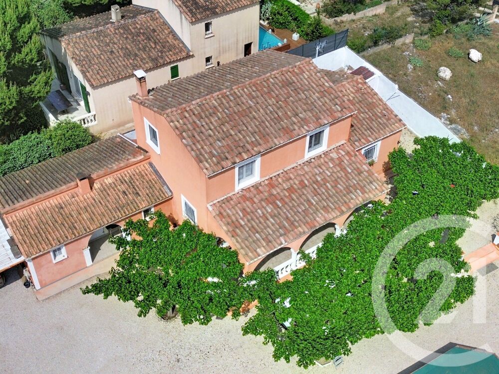 Maison 5 pièces 244 m² · à Chateaurenard · 244 m² · 397 000 €