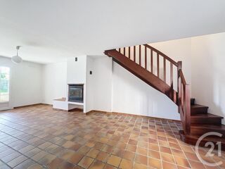  Maison à louer 5 pièces 118 m²