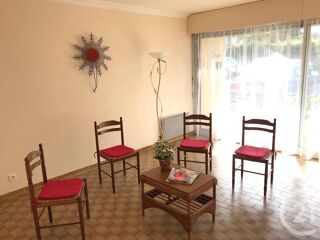  Appartement à louer 1 pièce 40 m²