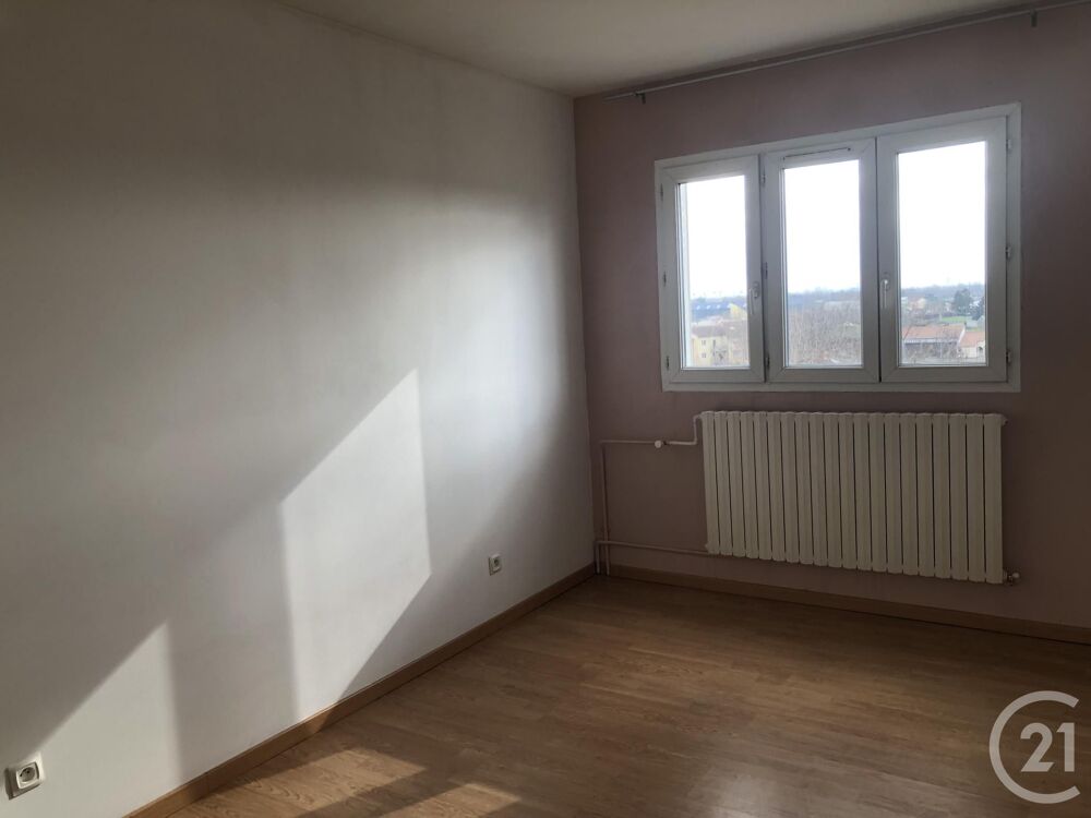location Appartement - 4 pièce(s) - 70 m² Saint-Maurice-de-Beynost (01700)