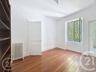  Appartement à louer 4 pièces 78 m²