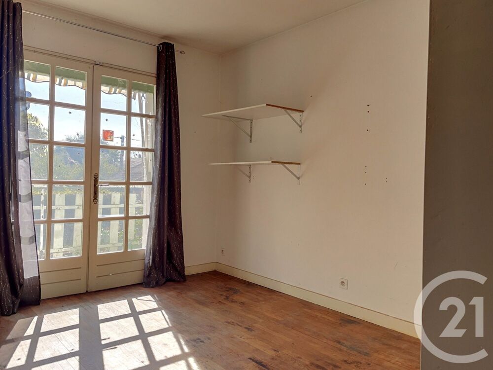 vente Maison - 4 pièce(s) - 130 m² Saint-Trivier-de-Courtes (01560)