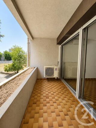  Appartement à louer 2 pièces 50 m²