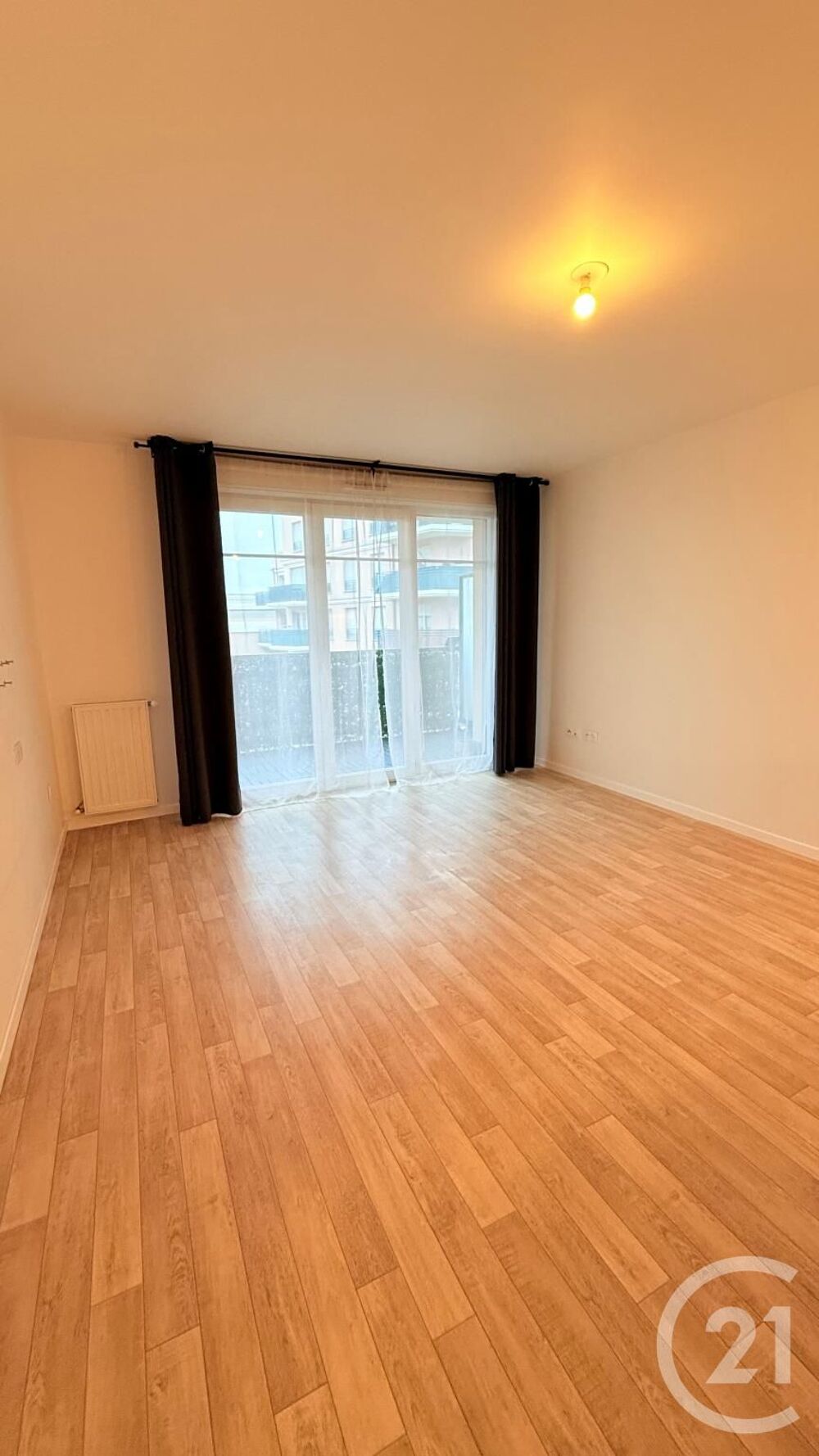 vente Appartement - 3 pièce(s) - 60 m² Le Blanc-Mesnil (93150)