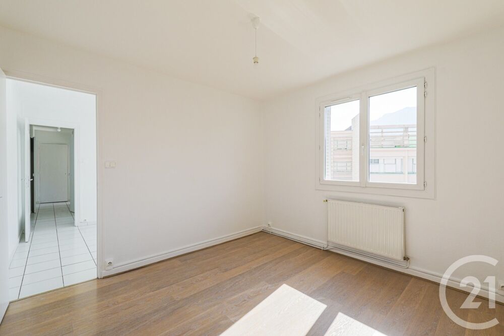 EXCLUSIVITÉ Appartement T3 de 54,71 m², entière....