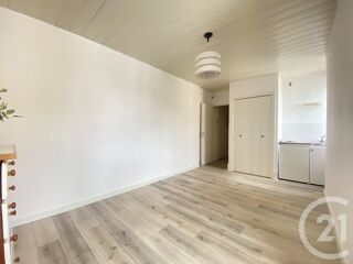  Appartement à louer 1 pièce 20 m²