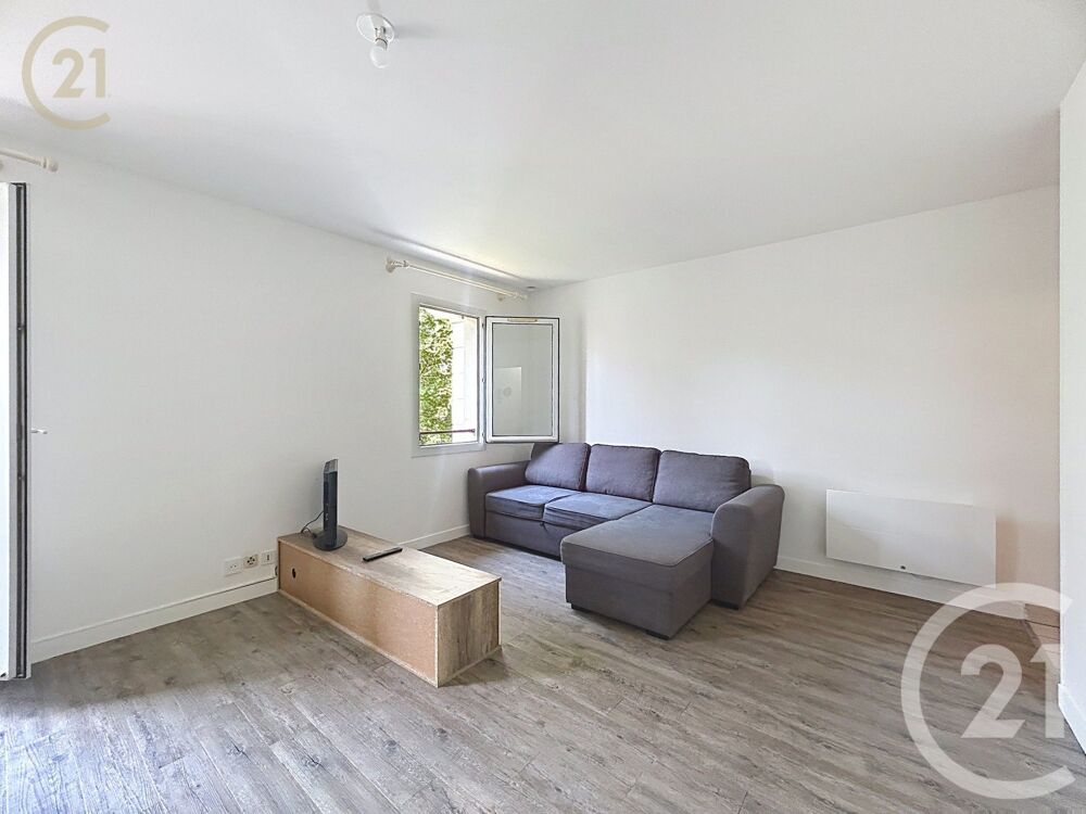 location Appartement - 1 pièce(s) - 33 m² Moret-sur-Loing (77250)