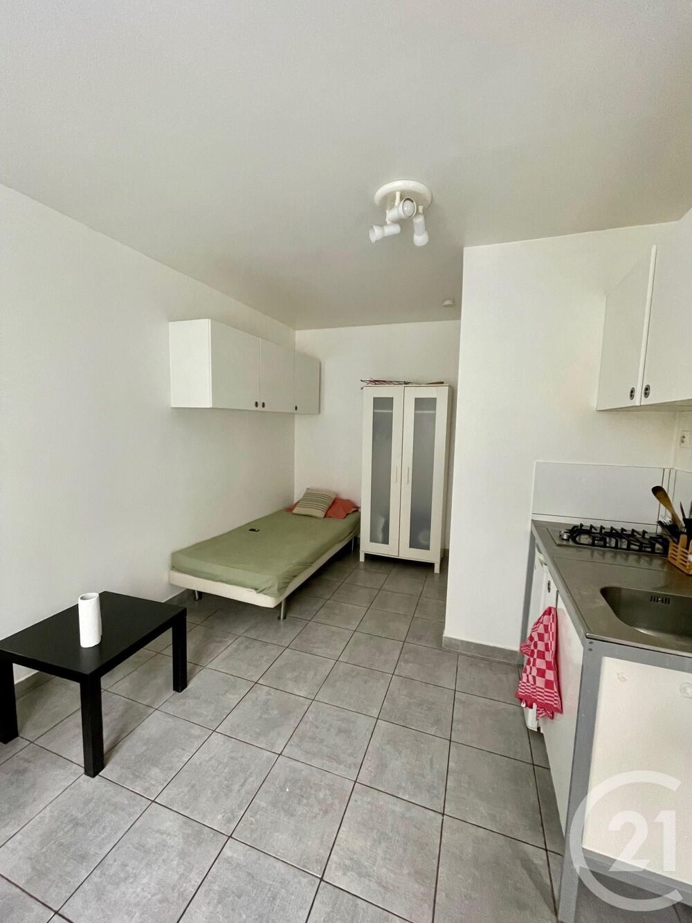 location Appartement - 1 pièce(s) - 14 m² Calais (62100)