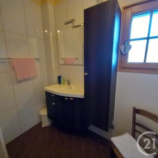  Immeuble � vendre 201 m�