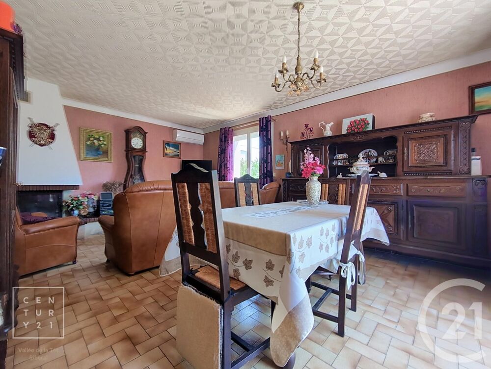 MAISON PLAIN PIED 3 FACES AVEC EXTERIEUR ET 70M2 DE SOUS....