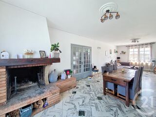  Maison � vendre 5 pi�ces 233 m�