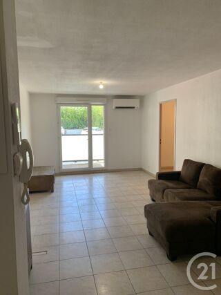  Appartement à louer 3 pièces 58 m²