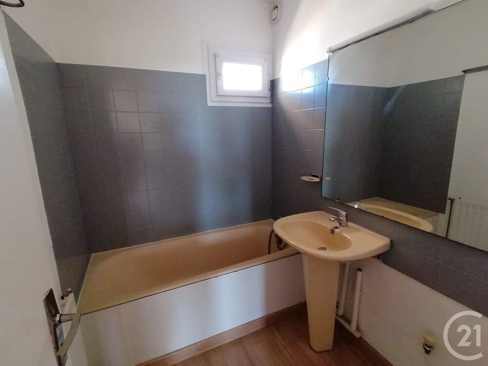 Apartment in Bagnols-sur-Cèze, Gard - Plus
