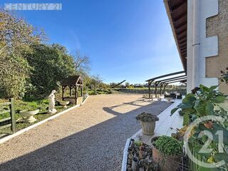  Maison  vendre 6 pices 284 m