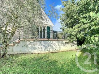  Maison � vendre 10 pi�ces 237 m�