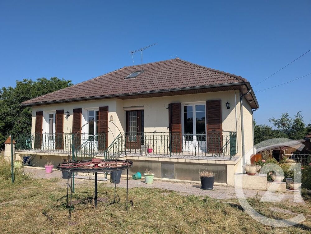 Maison 7 pièces 210 m² · à Champvert · 210 m² · 139 500 €