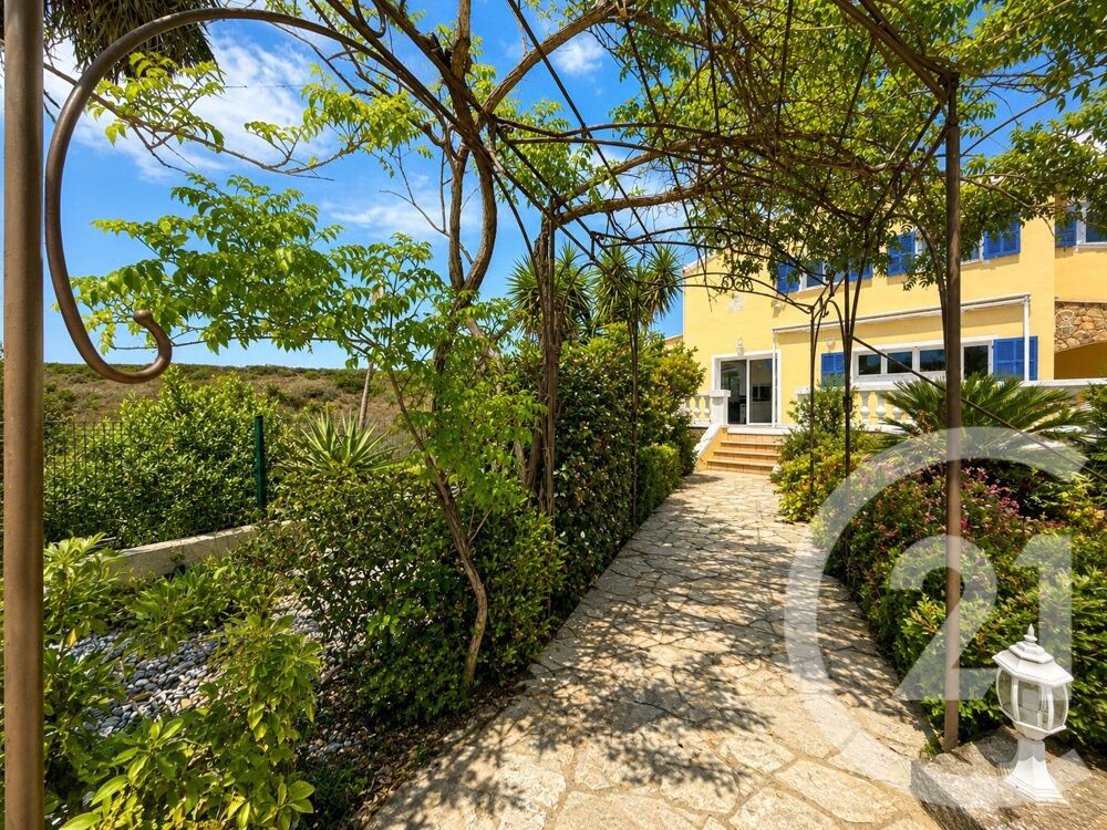 vente Maison - 7 pièce(s) - 421 m² Calenzana (20214)