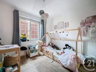  Maison à vendre 8 pièces 226 m²