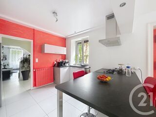  Maison à louer 6 pièces 170 m²