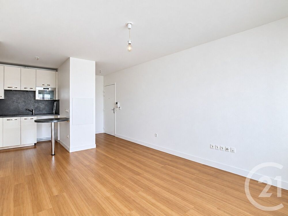 vente Appartement - 2 pièce(s) - 43 m² Thiais (94320)