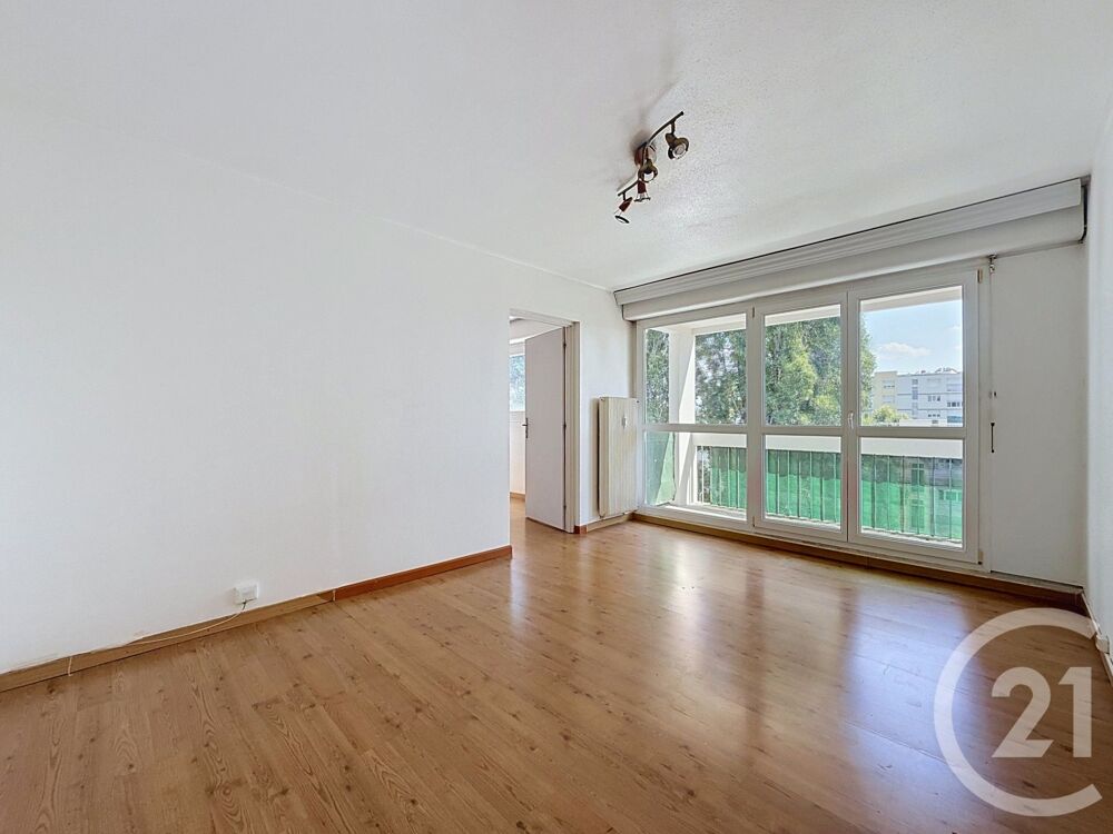 Appartement 4 pièces 71 m² · à Montbeliard · 71 m² · 44 900 €