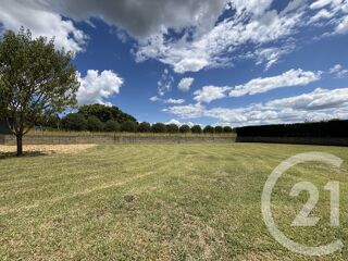  Terrain à vendre 878 m²