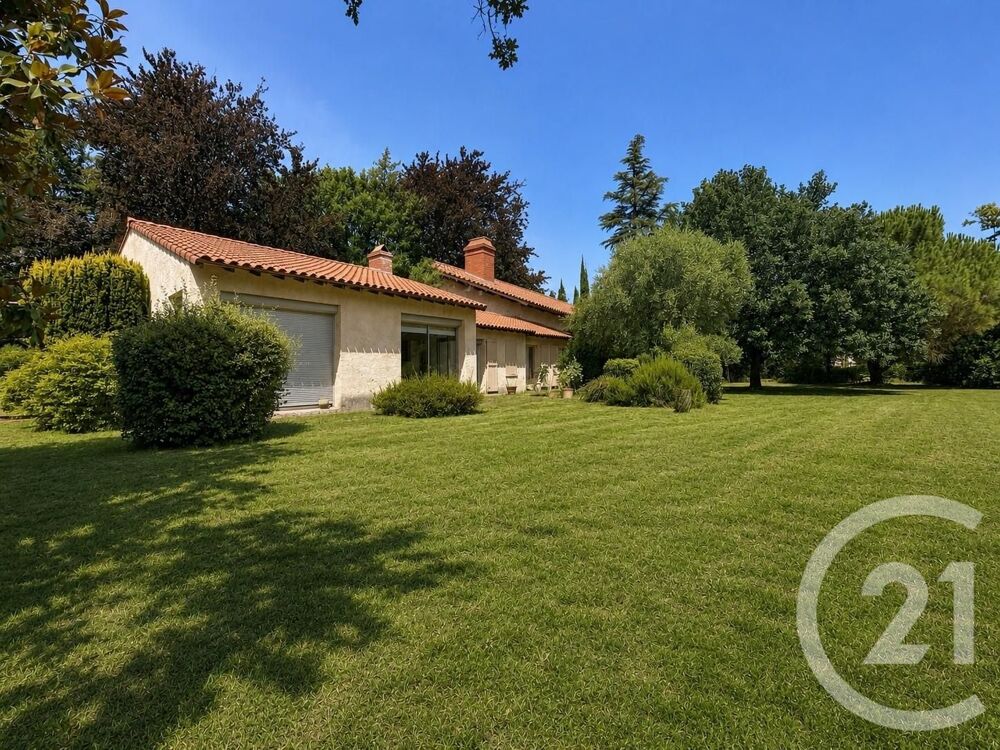 vente Maison - 6 pièce(s) - 208 m² Pamiers (09100)