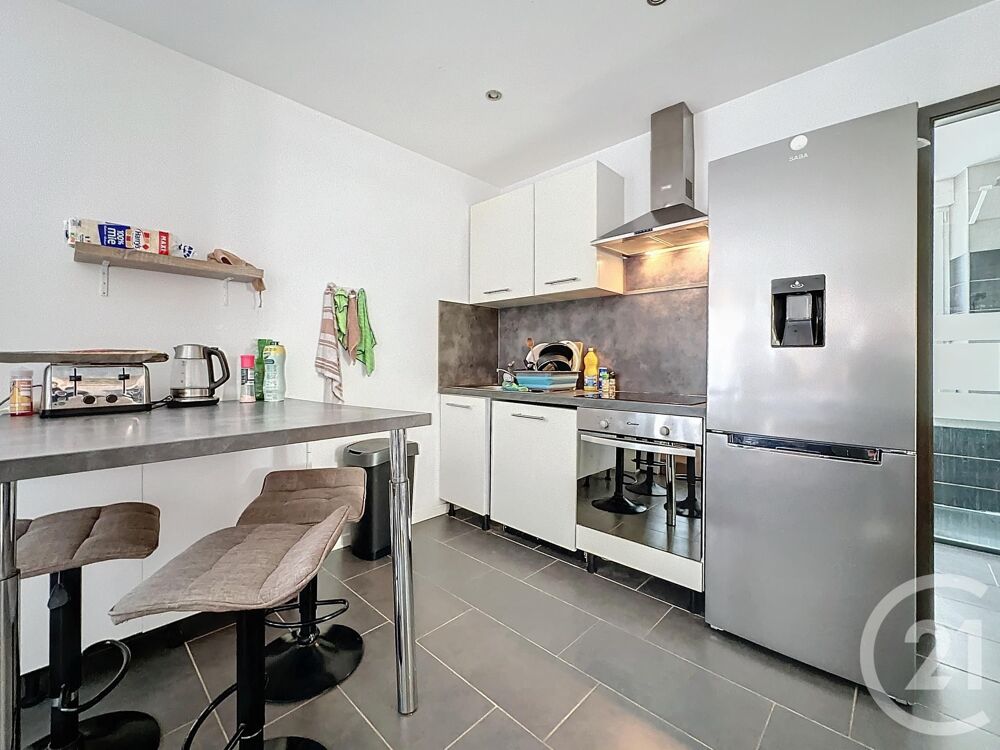 location Appartement - 4 pièce(s) - 75 m² Sochaux (25600)